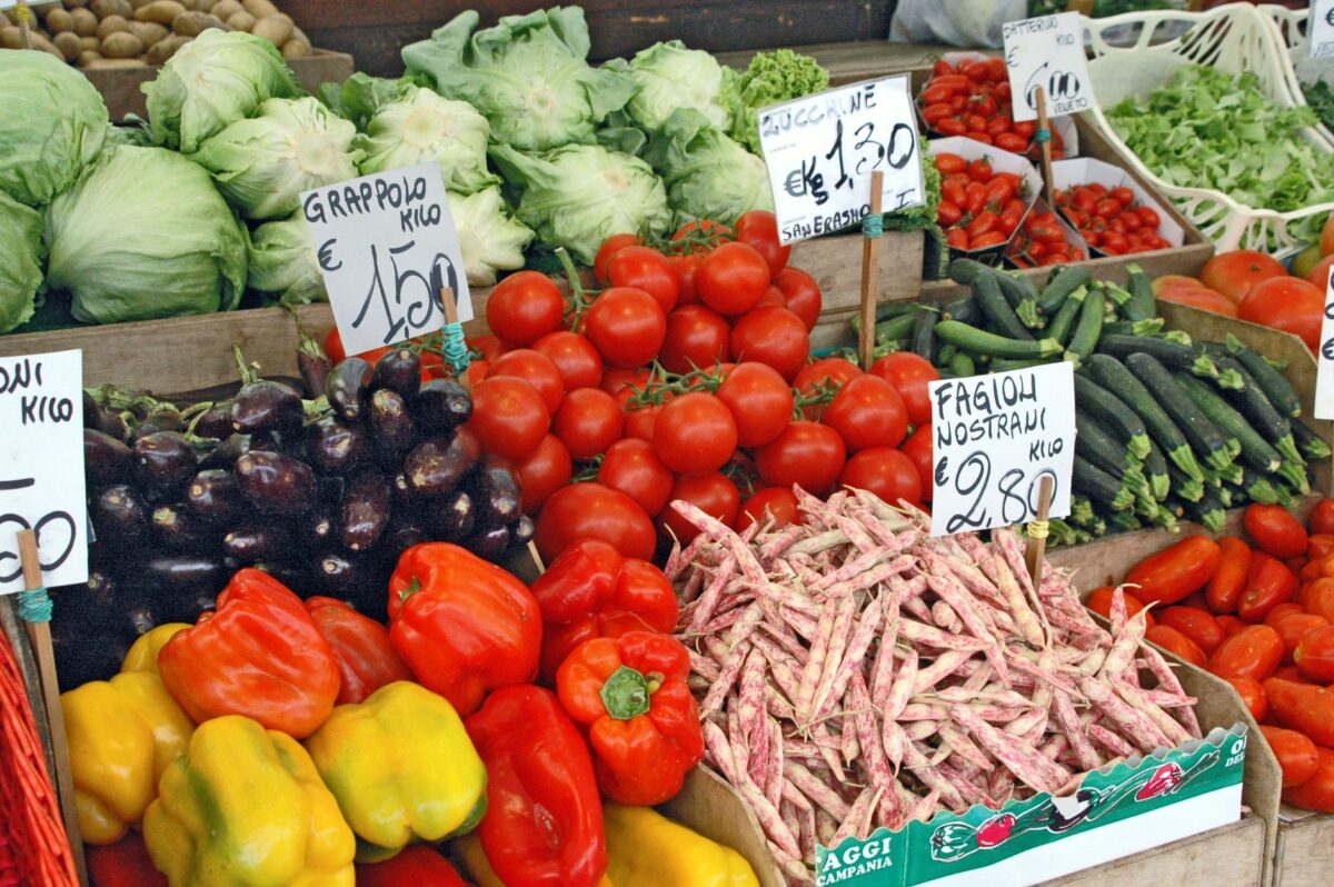 Prix des produits frais : tomates et courgettes en forte hausse en septembre